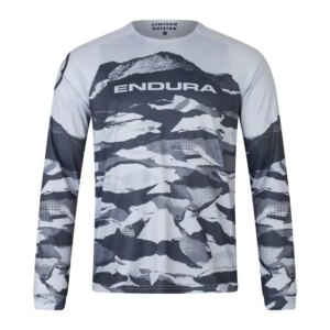 Endura MOUNTAIN CAMO LTD Printed Long Sleeve Jersey in Black