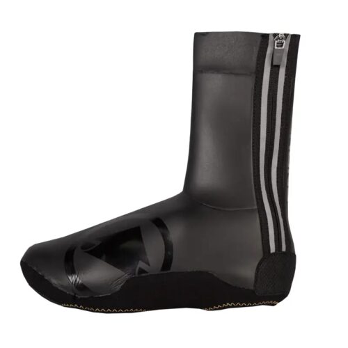 Endura Freezing Point Overshoe II in Black